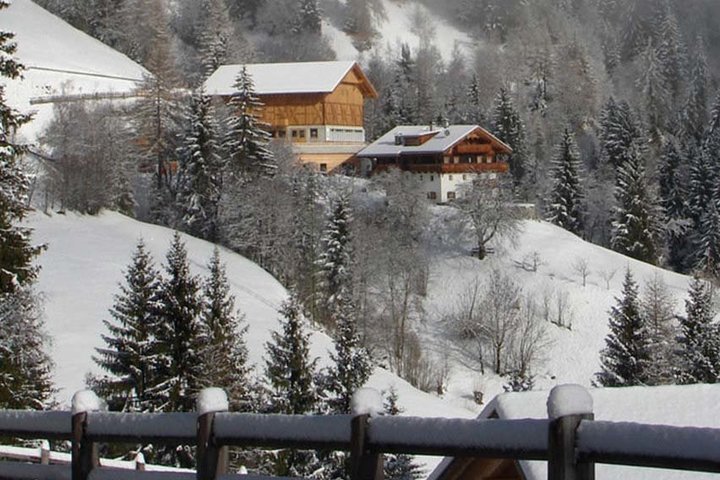 der Walderhof im Winter